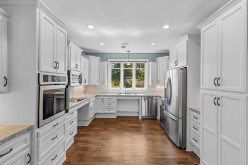 25423 Heims Lake Circle, Wyoming, MN 55092