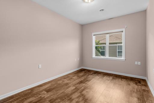 25423 Heims Lake Circle, Wyoming, MN 55092