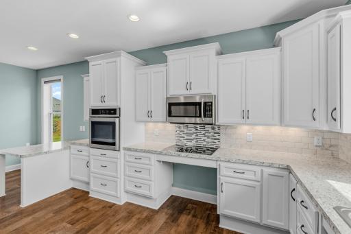 25423 Heims Lake Circle, Wyoming, MN 55092