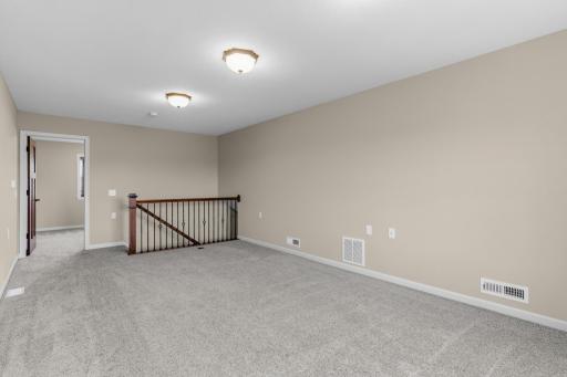 25423 Heims Lake Circle, Wyoming, MN 55092