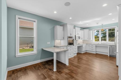 25423 Heims Lake Circle, Wyoming, MN 55092