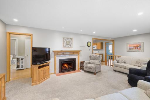 137 N Morningside Drive, Le Sueur, MN 56058