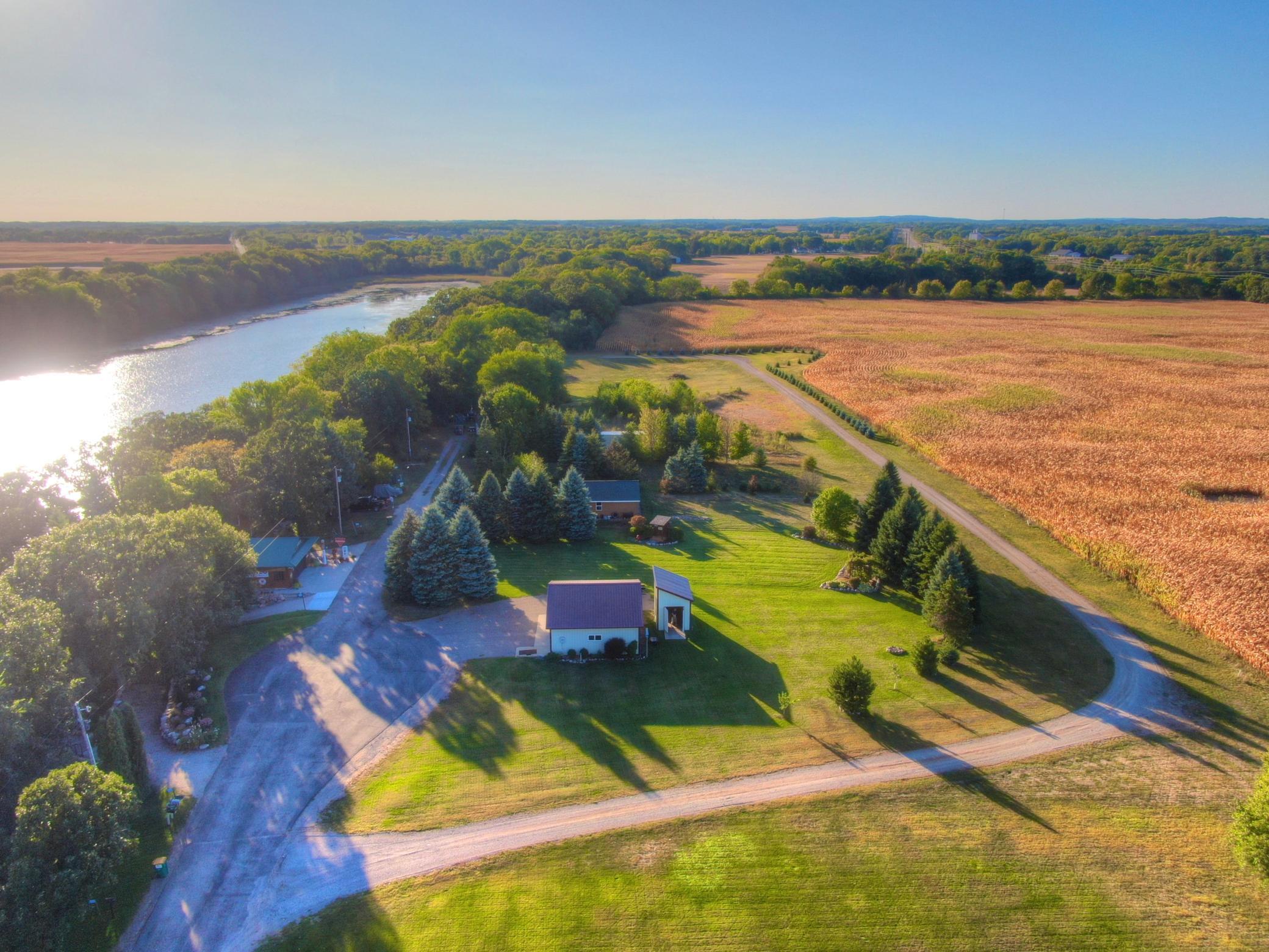 With a driveway located just off the cul-de-sac of 80th Street which is a dead-end street without any public lake access so it carries very little traffic. Natural gas and fiber optic to cable internet available.