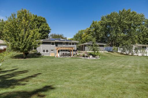 13301 Windyhill Road, Minnetonka, MN 55305
