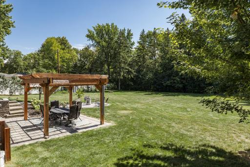 13301 Windyhill Road, Minnetonka, MN 55305
