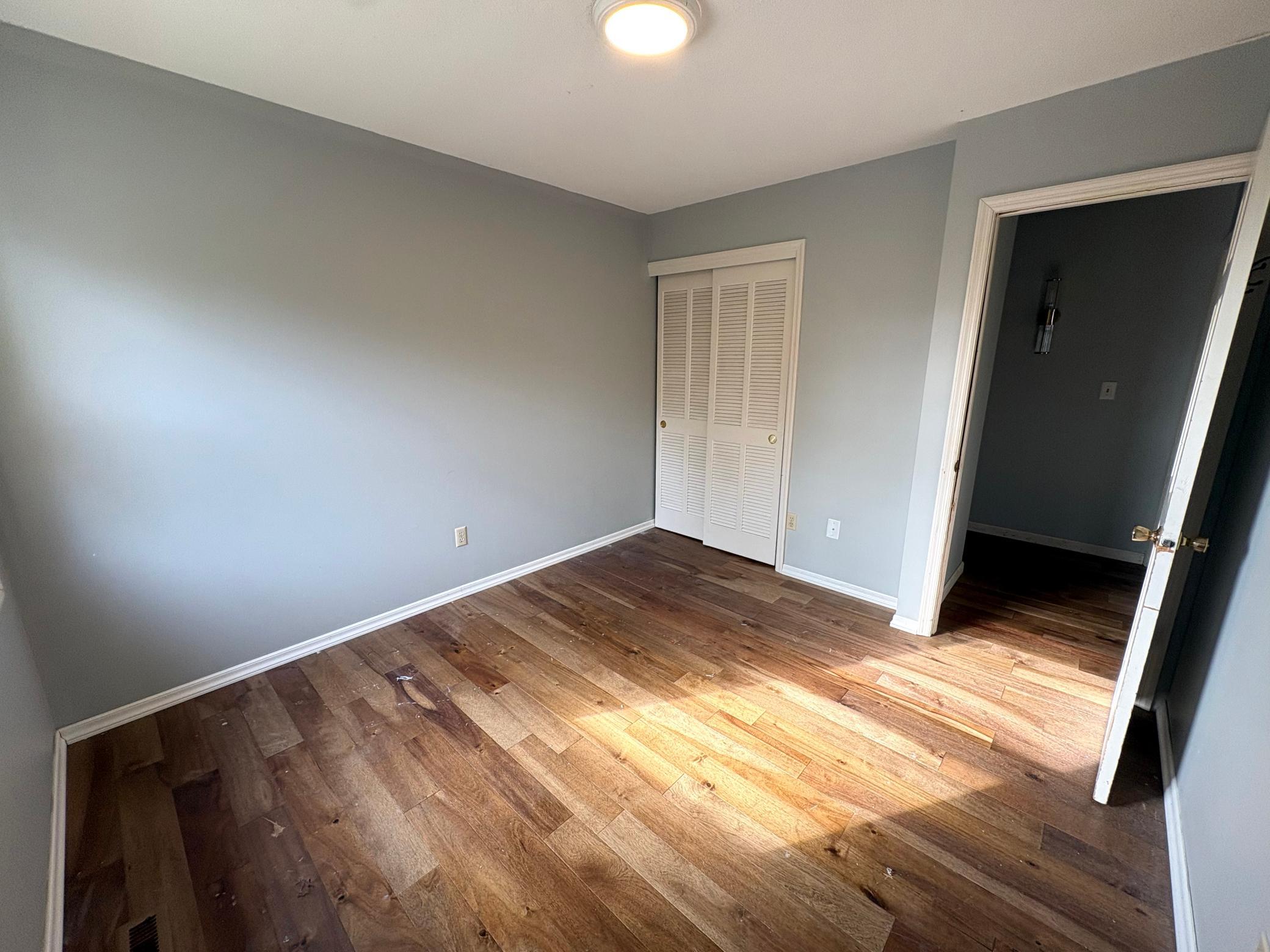 Upper bedroom 5