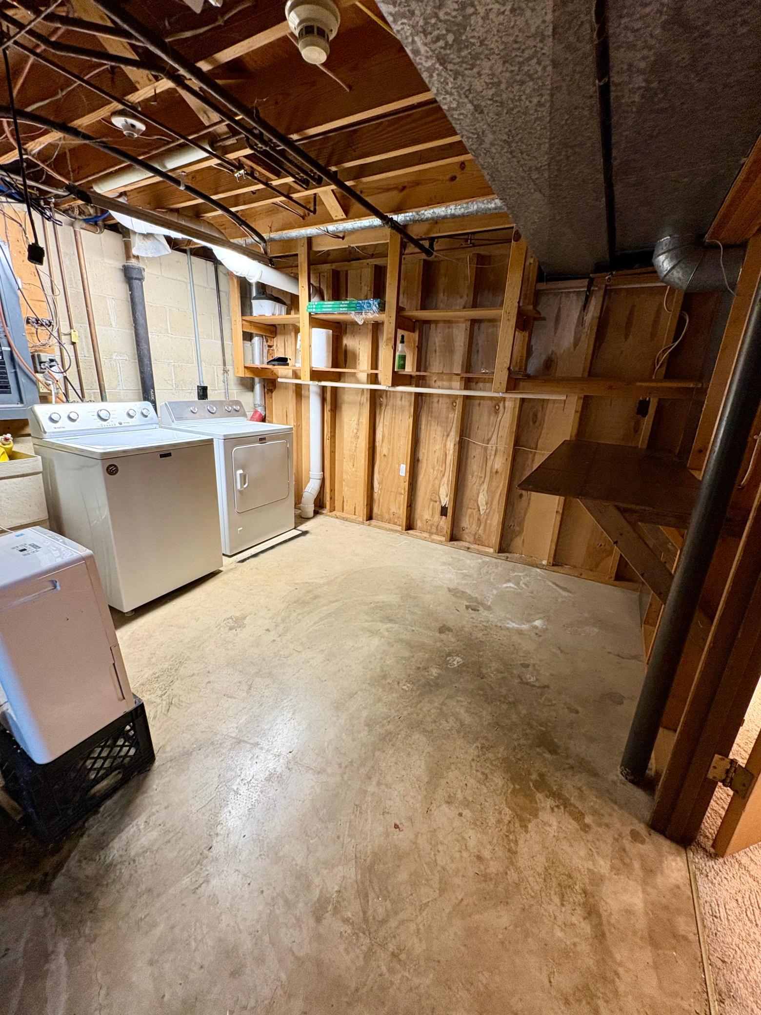 basement utility laundry