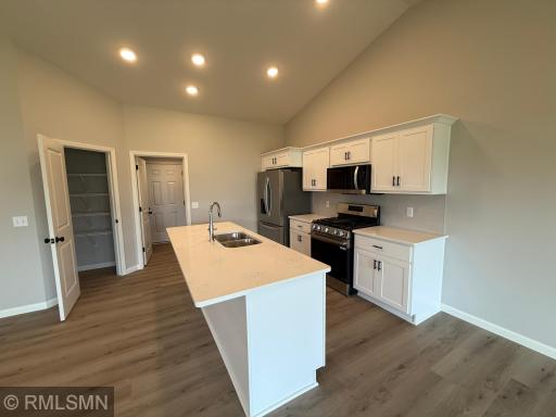 2738 Ivy Avenue NE, Saint Michael, MN 55376