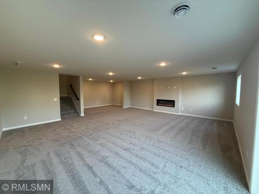 2738 Ivy Avenue NE, Saint Michael, MN 55376