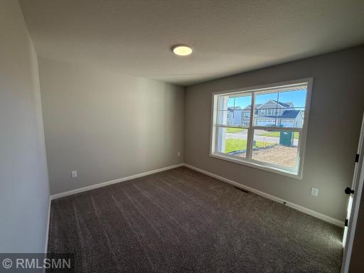 2738 Ivy Avenue NE, Saint Michael, MN 55376