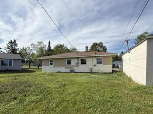 47 Edwards Drive, Silver Bay, MN 55614