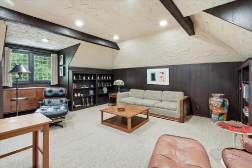 Upper Level Bonus Room - Office? Guest Room? Studio? Other?