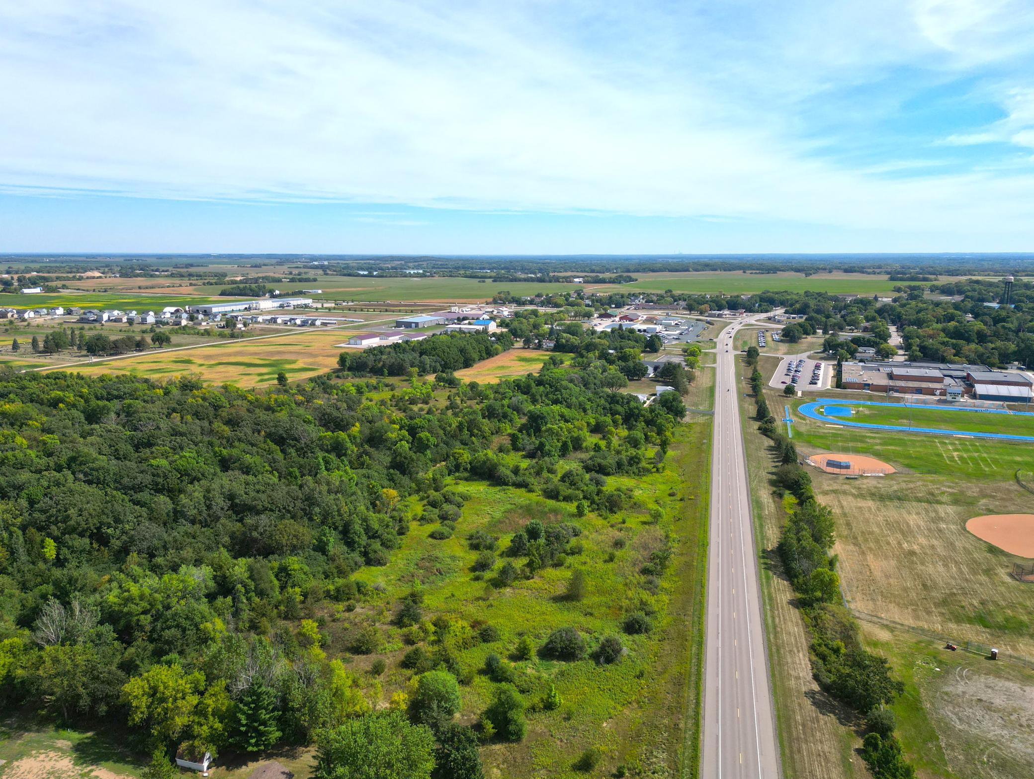 Set along State Highway 55, this property offers excellent visibility while keeping you close to many city amenities.