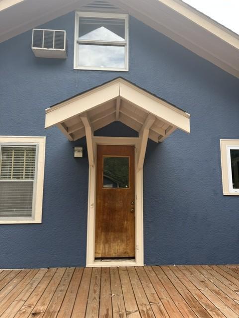 Covered back entry.