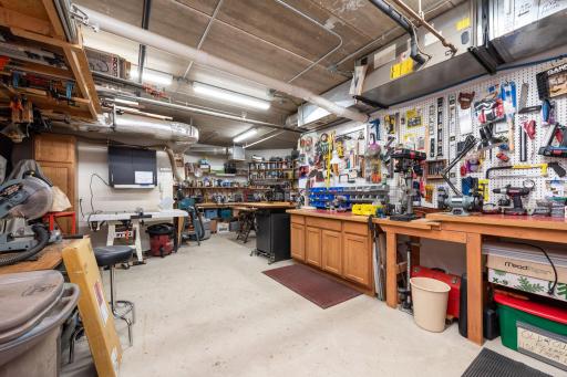 Workshop in garage