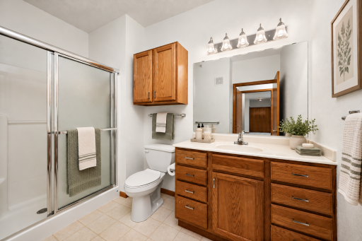 Primary 3/4 Bath