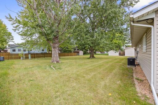 318 Stoney Point Road SW, Hutchinson, MN 55350