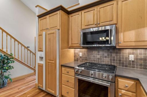 189 Stonebridge Court, Mendota Heights, MN 55118