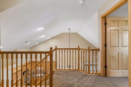 189 Stonebridge Court, Mendota Heights, MN 55118