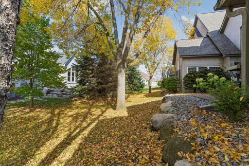 189 Stonebridge Court, Mendota Heights, MN 55118