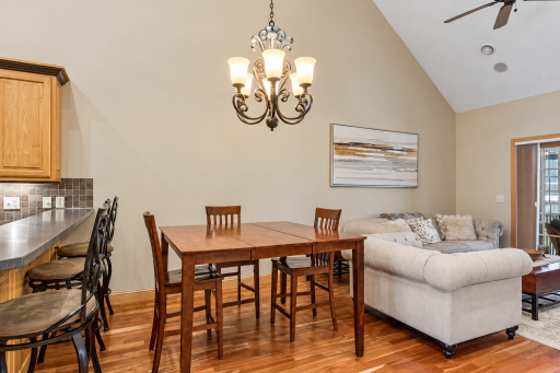 189 Stonebridge Court, Mendota Heights, MN 55118