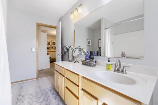 13457 Europa ct N unit 3 - Web Quality - 028 - 25 Primary Bathroom.jpg