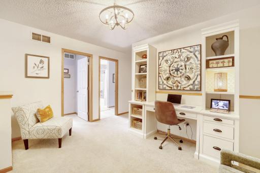 13457 Europa ct N unit 3 - Web Quality - 021 - 18 Family Room.jpg