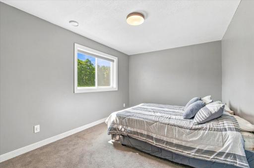 Lower bedroom two (room 5)