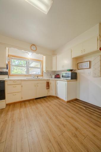 504 Degraff Avenue, Swanville, MN 56382