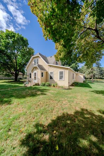 504 Degraff Avenue, Swanville, MN 56382