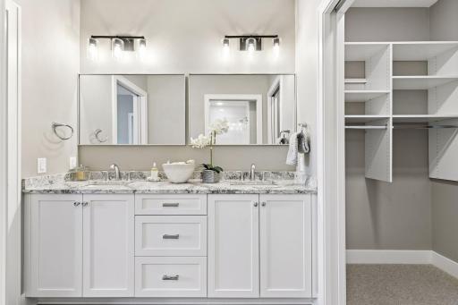 Double sinks and easily access the walk-in closet