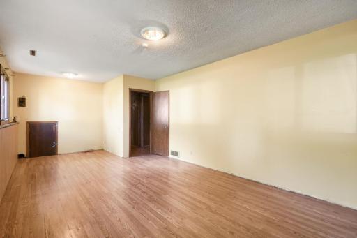 311 Dakota Street W, Vermillion, MN 55085