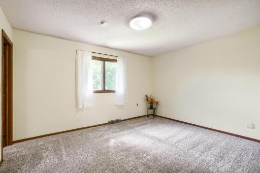 311 Dakota Street W, Vermillion, MN 55085