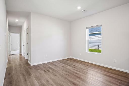 413 Redwood Street N, Cambridge, MN 55008