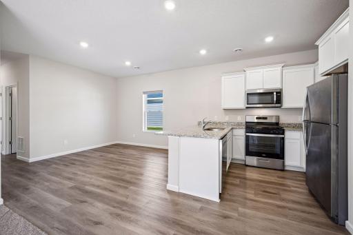 413 Redwood Street N, Cambridge, MN 55008