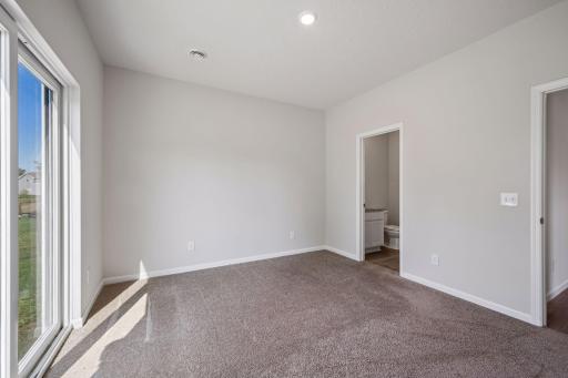 413 Redwood Street N, Cambridge, MN 55008