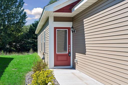 413 Redwood Street N, Cambridge, MN 55008
