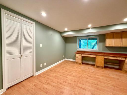 1609 Ridgewood Lane, Red Wing, MN 55066