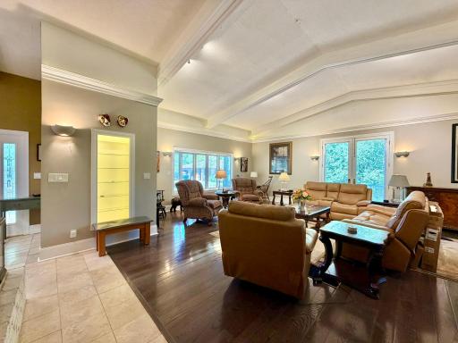 1609 Ridgewood Lane, Red Wing, MN 55066