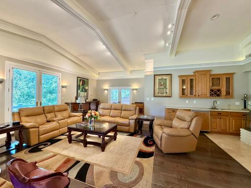 1609 Ridgewood Lane, Red Wing, MN 55066