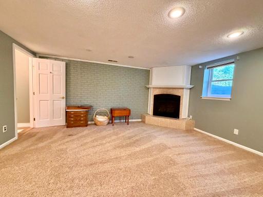 1609 Ridgewood Lane, Red Wing, MN 55066