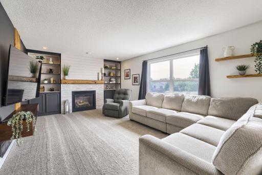 615 NE elm st - Web Quality - 012 - 12 Family Room.jpg