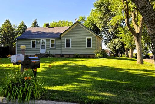 116 2nd Street NE, Plato, MN 55370