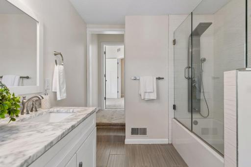 Bright and Spacious Full Bath with walk-in closet!