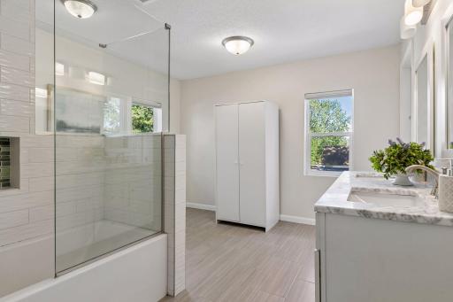 Bright and spacious Full Bath with walk-in closet!