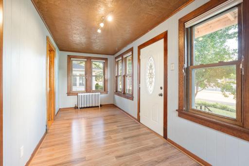 802 8th Avenue NW, Austin, MN 55912