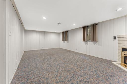 3725 Glenhurst Avenue, Saint Louis Park, MN 55416