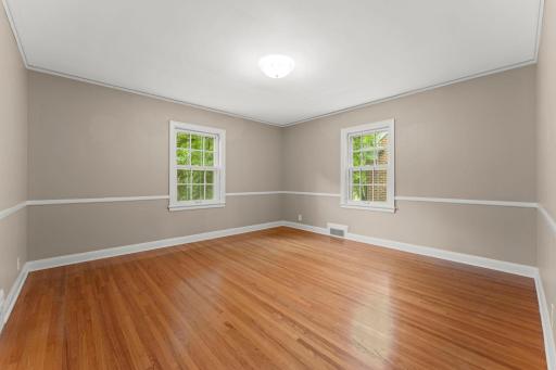 3725 Glenhurst Avenue, Saint Louis Park, MN 55416