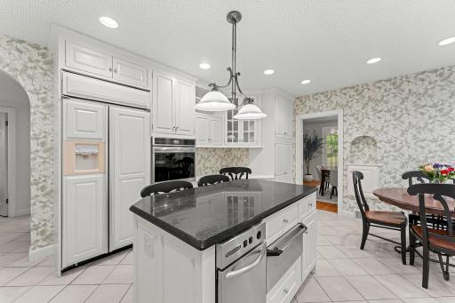 3725 Glenhurst Avenue, Saint Louis Park, MN 55416