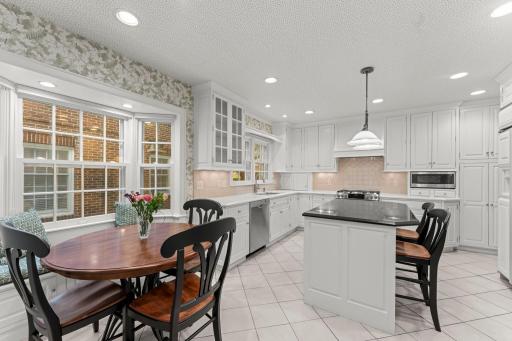 3725 Glenhurst Avenue, Saint Louis Park, MN 55416